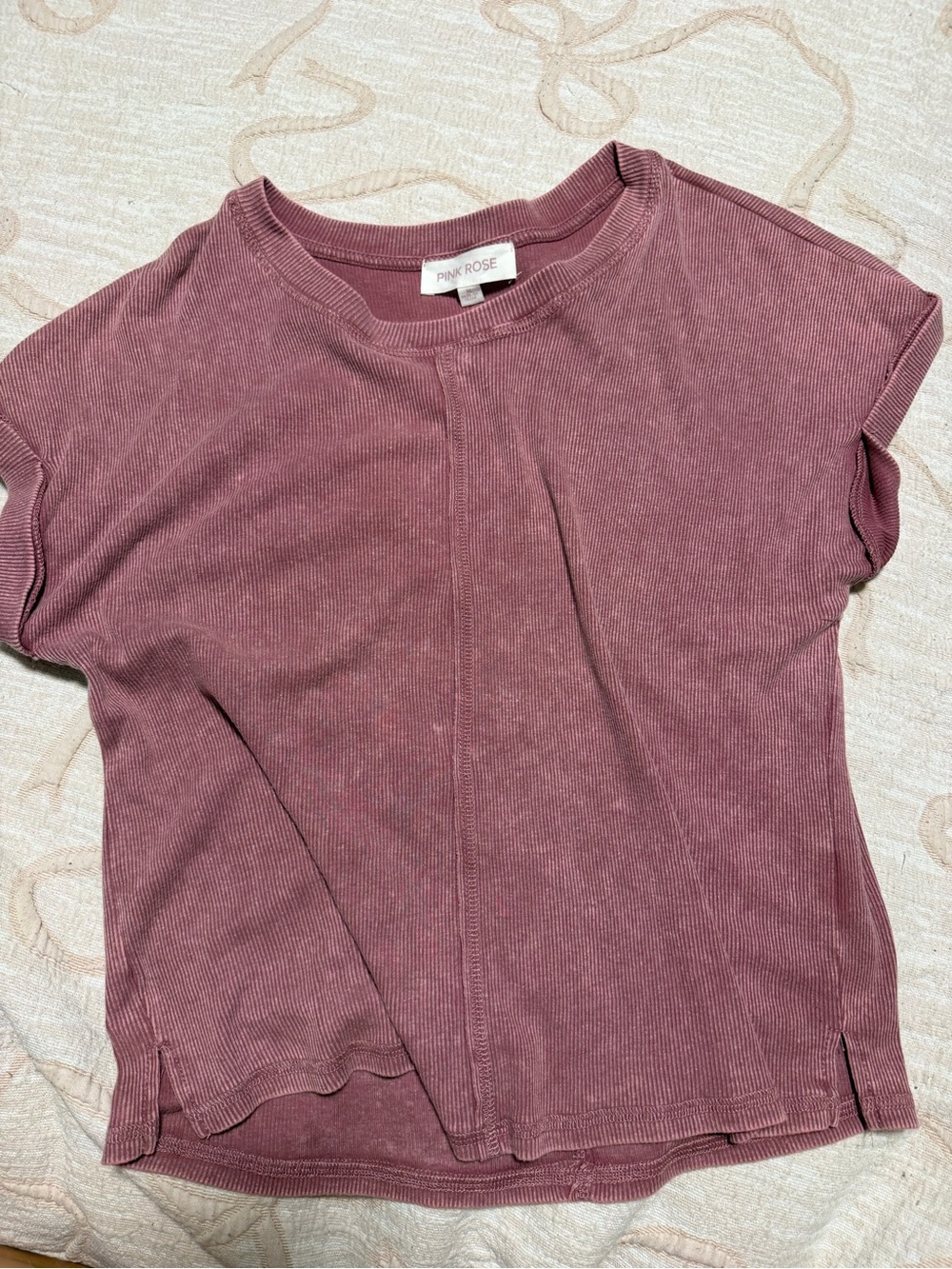 Pink Rose Short Sleeve Ribbed Tee in Dusty Mauve